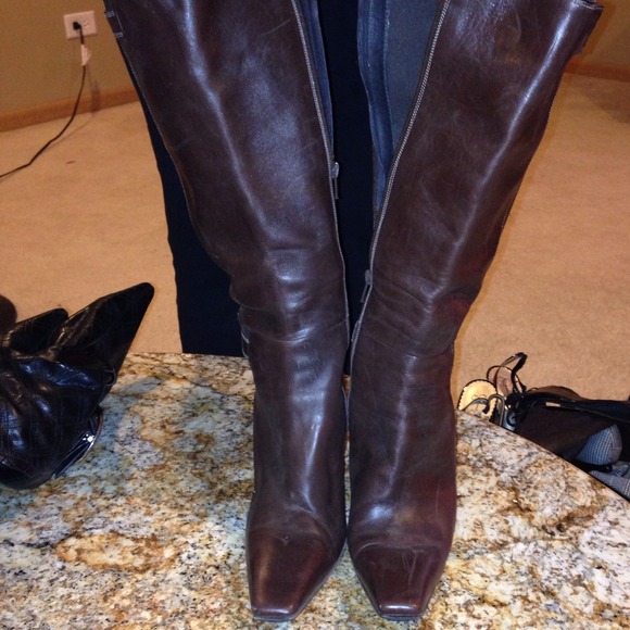 Itlian Brown leather Boots - Picture 3 of 3