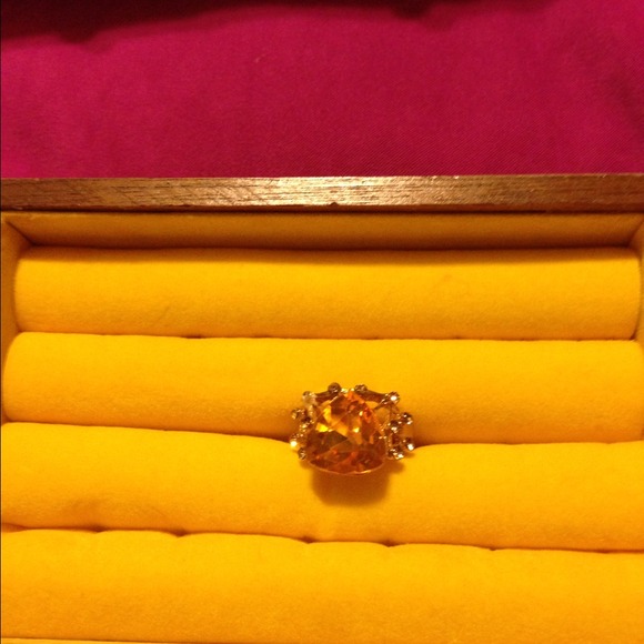 Finger ring - Picture 3 of 4