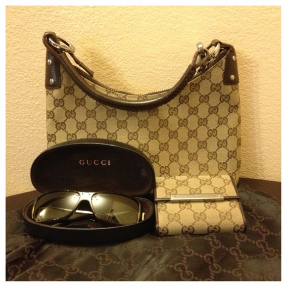 Gucci shoulder bag
