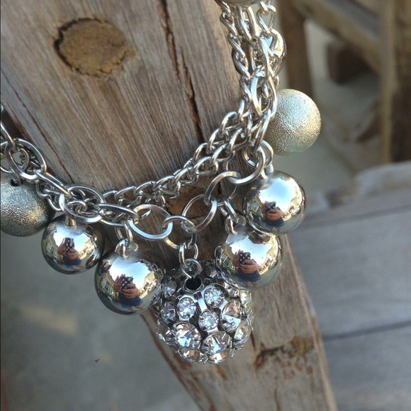 Crystal ball bracelet