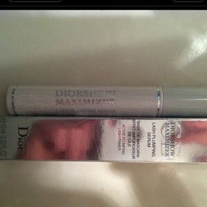 🌟SOLD🌟DIOR MAXIMIZER Lash Plumping Serum
