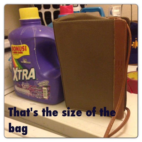 Authentic ESPRIT BAG - Picture 2 of 4