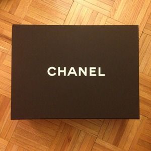 Chanel Box