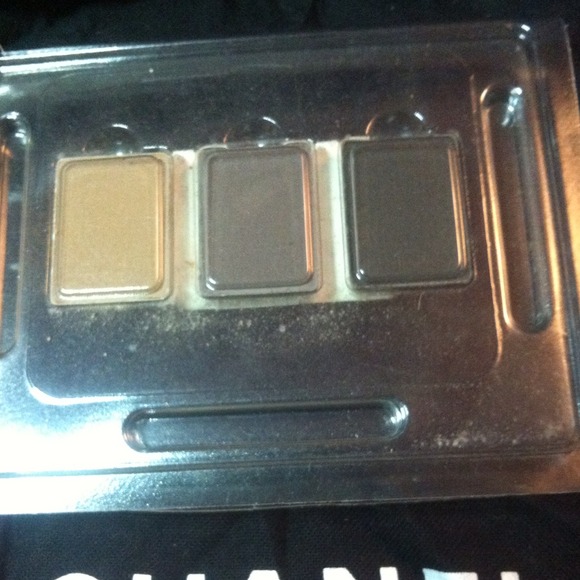 Bundle Chanel Perfect brows. 6 and 1 Creme Beige