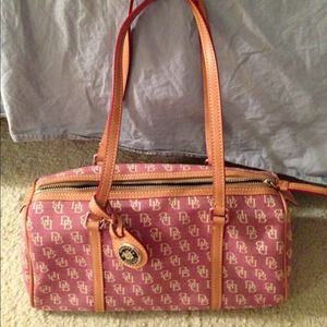 Dooney and Bourke pink handbag