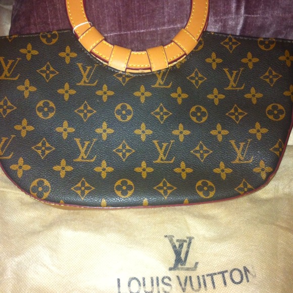 LV beautiful small purse