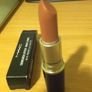 Bundle 4 @backinbiz! Dior addict, Dior rouge, MAC