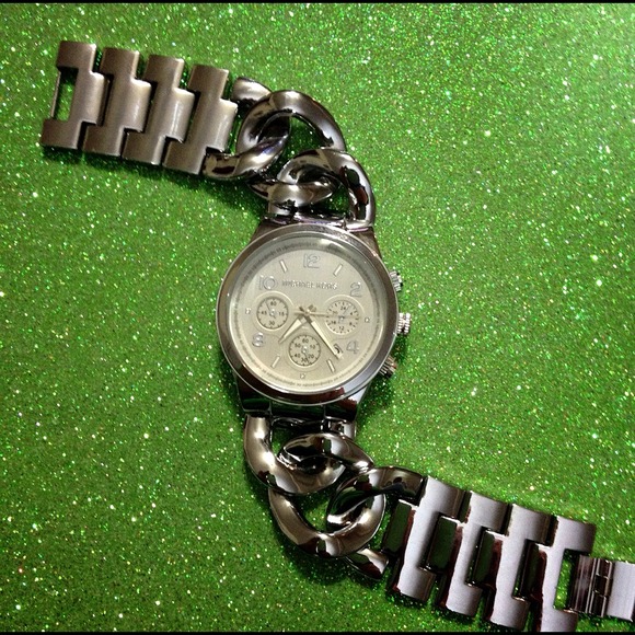 Mk twist watch
