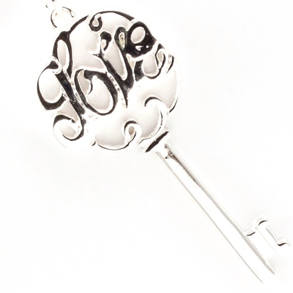 Love key necklace