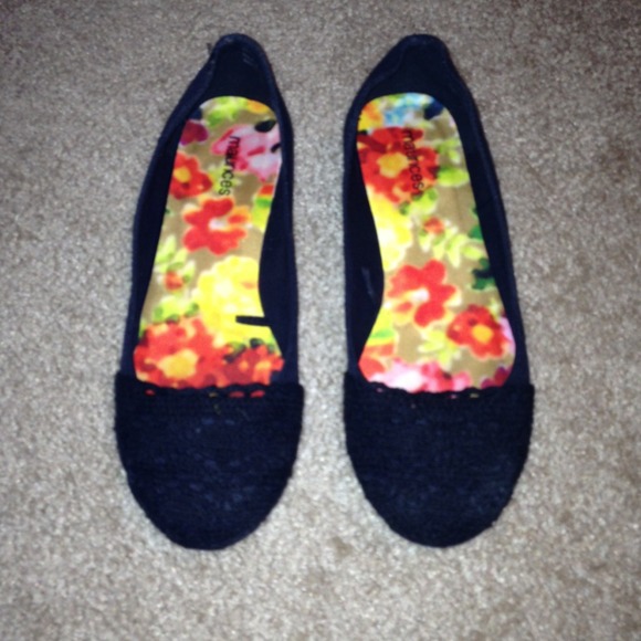 Black Flats 😍💖