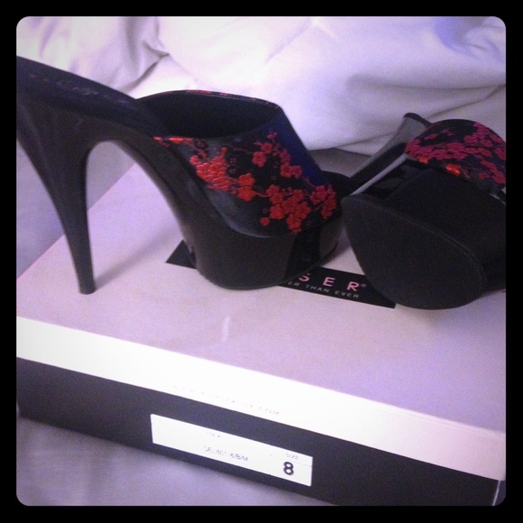 Pleaser red and black sexy heels size 8