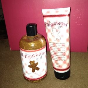 Philosophy gingerbread girl lotion and bath wash