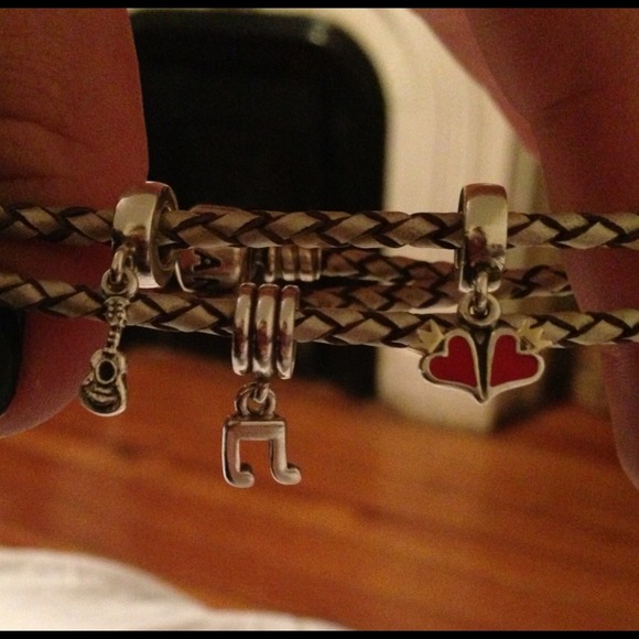 🚫ALL SOLD🚫Authentic Pandora charms