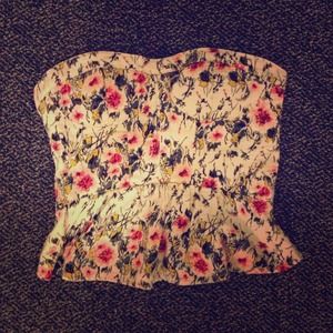 Kimchi Blue peplum tube too size M. So cute!