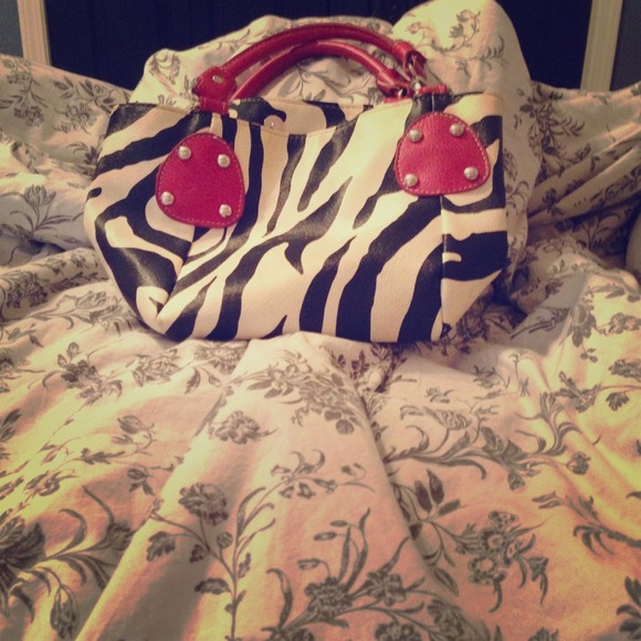 Zebra Purse
