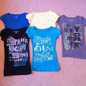 A bundle of 5 Aéropostale V neck tops