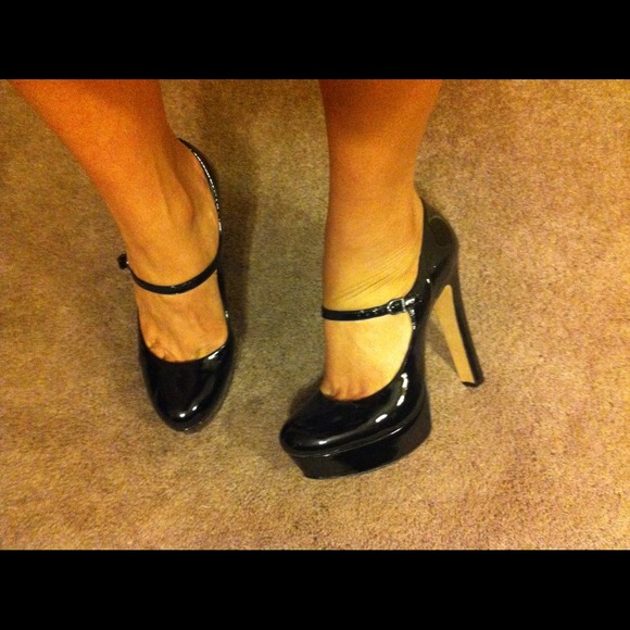 Vince Camuto Shoes-Brand New!!