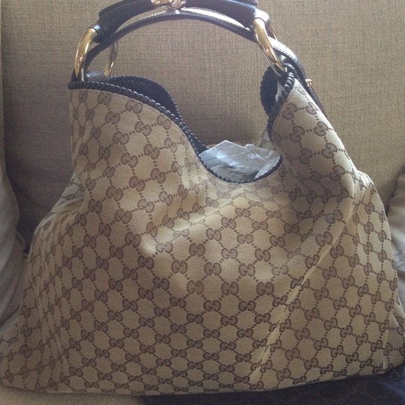 Gucci horse bit hobo ... SOLD !!!!'