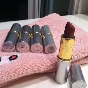 Mary Kay Lipstick Bundle with MK eye shadow