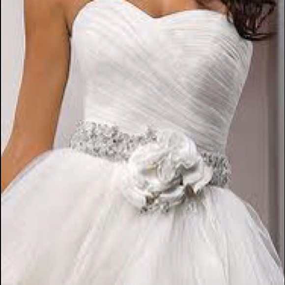 Breathtaking! Maggie Sottero wedding gown sz 8 - Picture 3 of 4