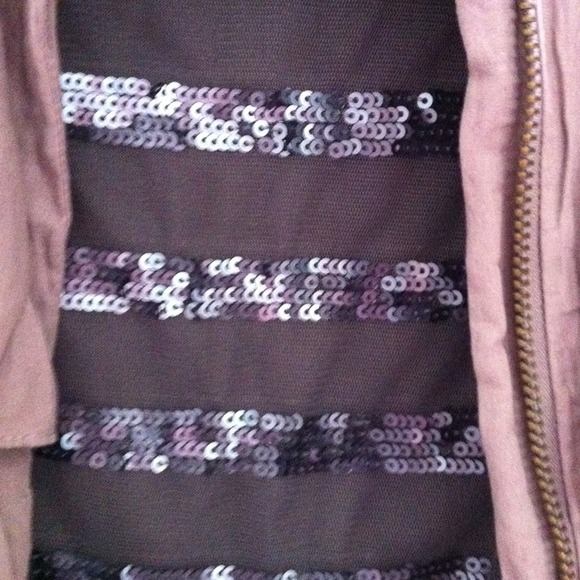 LOFT Bundle Jacket and matching Tshirt - Picture 2 of 2