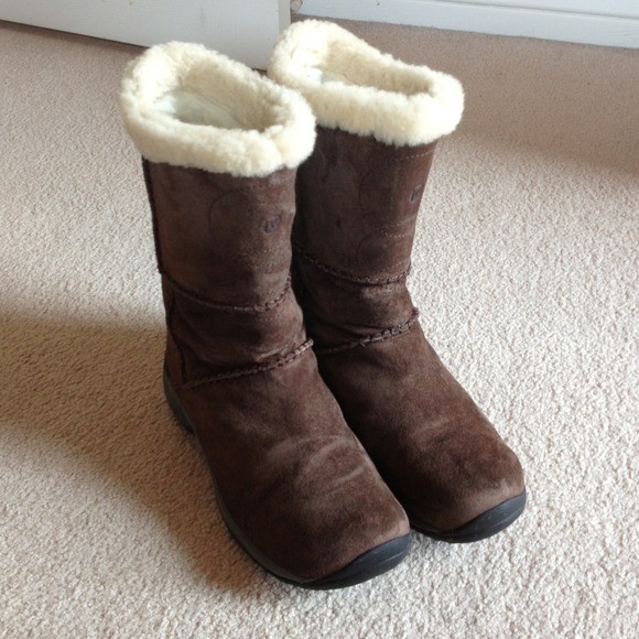 *SOLD* Merrell Boots