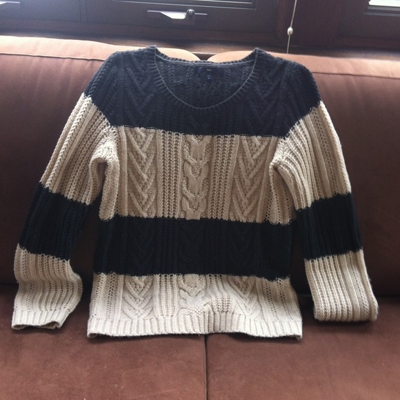gap sweater -reduced-