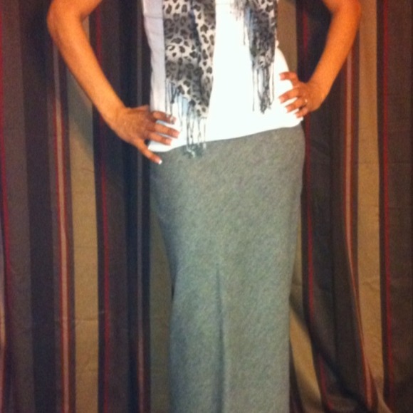 Banana Republic Skirt only - Picture 2 of 2