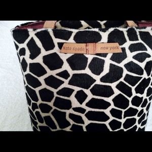 Kate Spade mini giraffe tote.