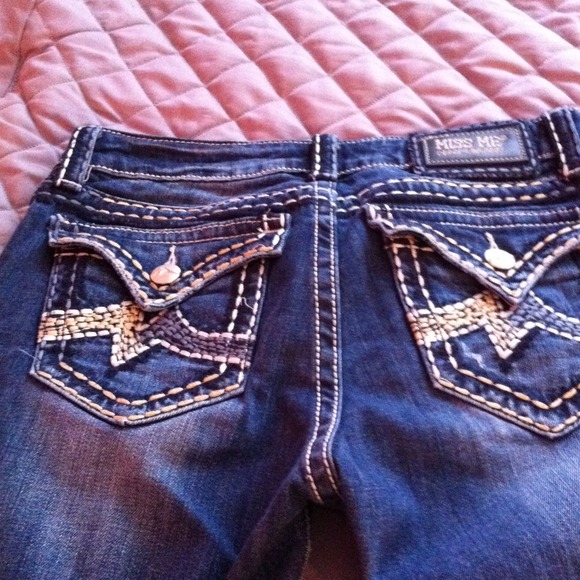 Miss me jeans size 28 /on hold