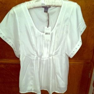 Isabella Rodriguez top
