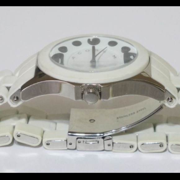 Marc Jacobs Watch Great Condition - Picture 2 of 3
