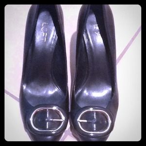 Black with gold buckle loft