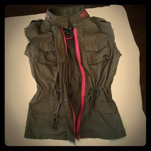 Forever 21 Military Utility Vest