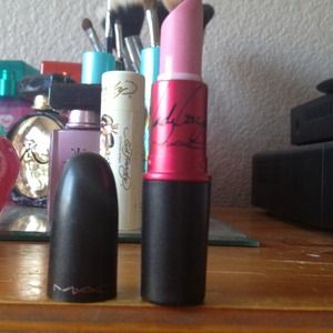 Mac lipstick