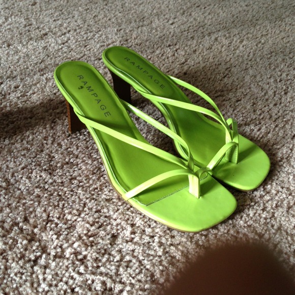 Really cute heels.