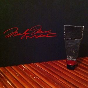 🌸HOLD FOR @lyndseydixon!🌸MAC Paints Flammable!