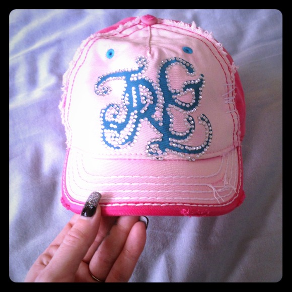 Pink True Religion hat!