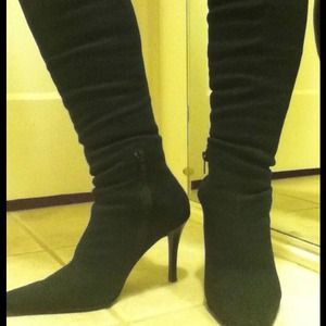 🎀Soft suede, short pull up zipper onthe side🎀