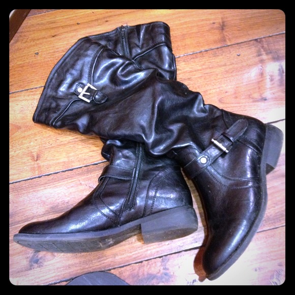 ❤❤SOLD❤❤Black Bass knee boots  NWOT