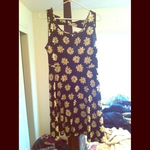 F21 Daisy Dress