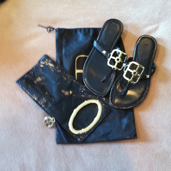 🔴Sold/bundle🔴IMAN Sandals
