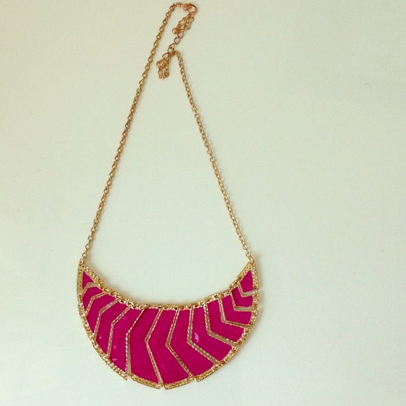 Chevron pink gold necklace