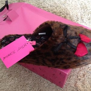 Betsy Johnson cheetah slippers