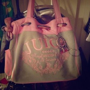 🚫HOLD🚫 Authentic Juicy Couture pink bow purse