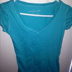 Aeropostale v-neck shirt