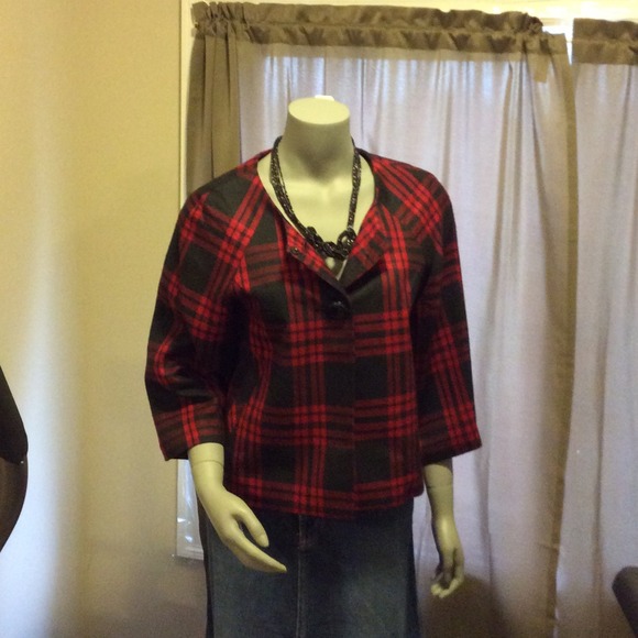 Larry Levine dress jacket? - Picture 1 of 3
