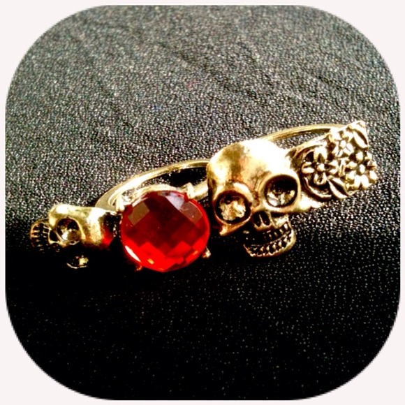 Two Finger Skull & Roses Ring