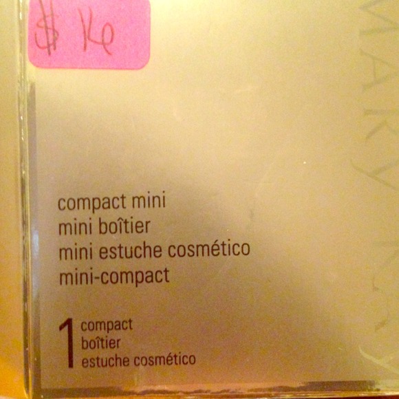 MK 50th anniversary compact - Picture 1 of 4