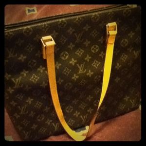 Louis Vuitton handbag. Will take other offers..